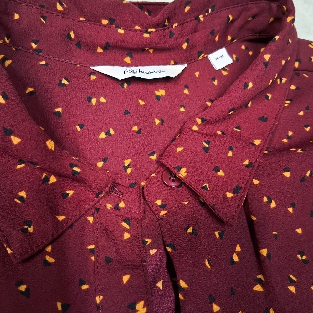 4/20$ Reitmans Burgundy and Gold Button-Down Shirt - Picture 2 of 3